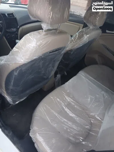 Hyundai Accent Standard 4