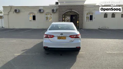 تويوتا كامري GLE 3