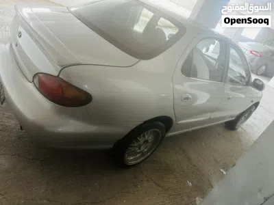 هيونداي افانتي Standard 2