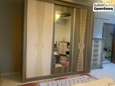 غرفه نوم شبه جديده للبيع بسعر مناسب 3