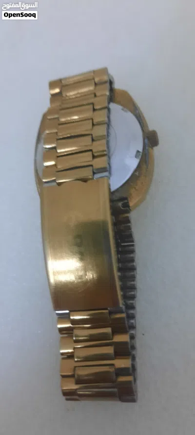 ساعة رادو محرك توماتك عاطلة 4