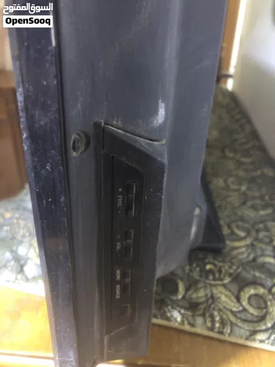 تلفزيون ب25 الف tcl مشكلته فقط تصليح ويرجع طبيعي ، شاشة مكسوره ، الحجم والمنافذ كدامكم 3