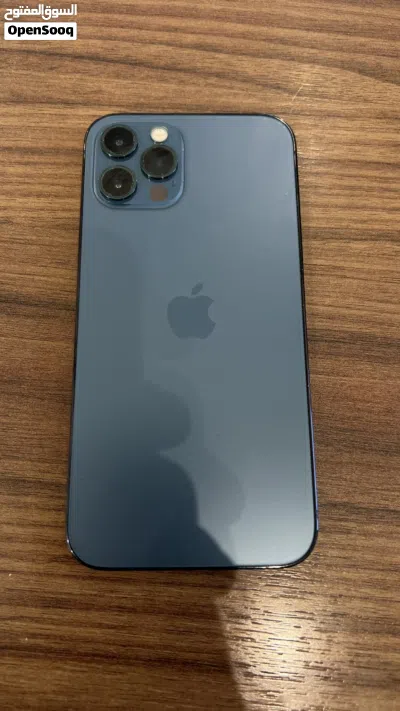 iPhone 12 Por 4