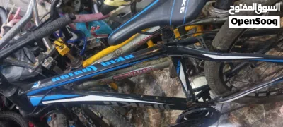 bicycle for sale very good condition all ok cool blue white shad 4
