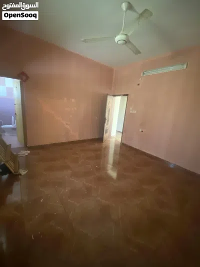 House for rent in Saham, Al Huwayl Al Qadeema بيت لليجار صحم الحويل القديمه 3