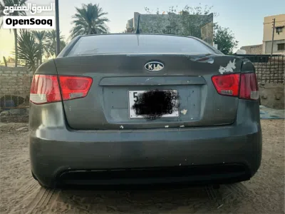 Kia Cerato Standard 2