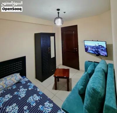 يوجد لدينا منزل شباب في الخان مطل على الكورنيش بجانب إكسبو الشارقة قريب على موا 2
