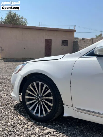 Kia Cadenza Limited 4