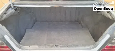 مرسيدس بنز الفئة-E E 200 4