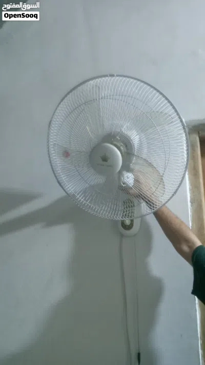 مروحه حجم 18 كبير ريش بلاستك سرعات مختلفه دوران استعمال بيت 3