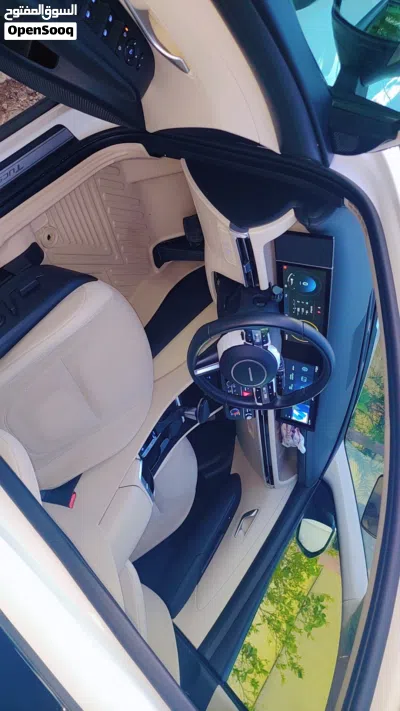 Hyundai Tucson Limited 4