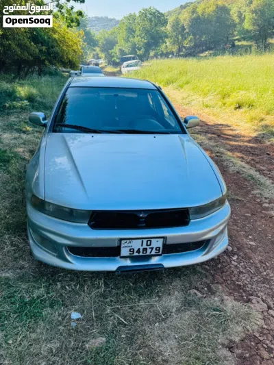 ميتسوبيشي جالنت Standard 4