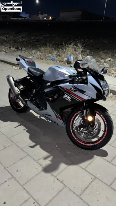 Suzuki GSX-R600 2
