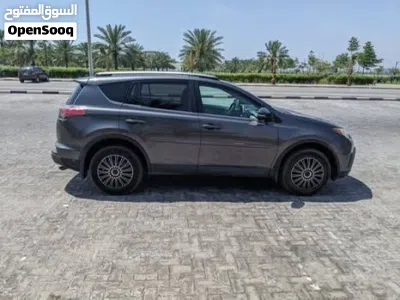 Toyota RAV 4 XLE 4