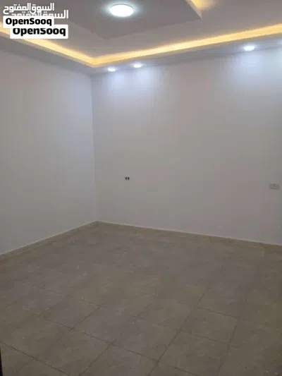 شقة لللإيجار زوز ديار وصالة وحمام ومطبخ 3