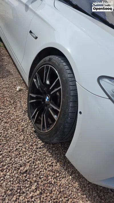 BMW 5 Series 528 3