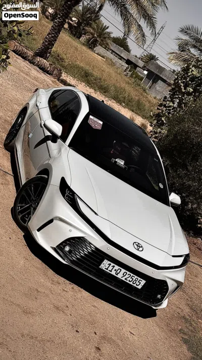 تويوتا كامري GLE 4