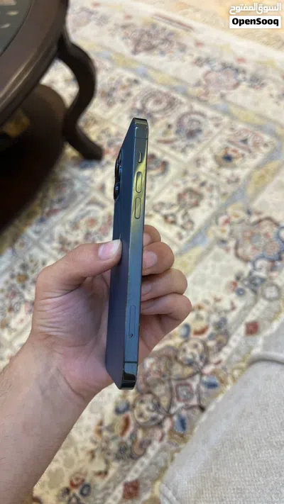 ايفون 12 برو نظيف 2