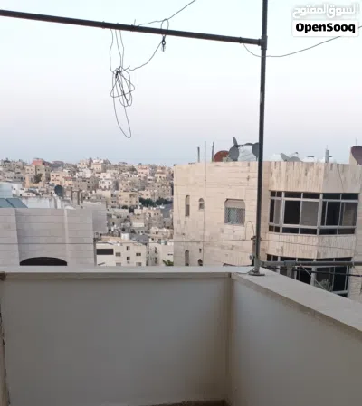 غرفة نوم وصالون ومطبخ وحمام وبلكونه مفروشة طابق ثاني للايجارمن المالك جبل الحسين خلف مدرسة الرشيد 4