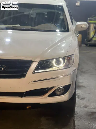Hyundai Azera GL 2