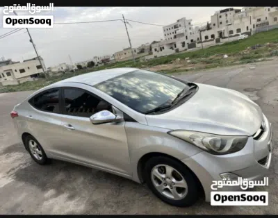 هيونداي افانتي Limited 3