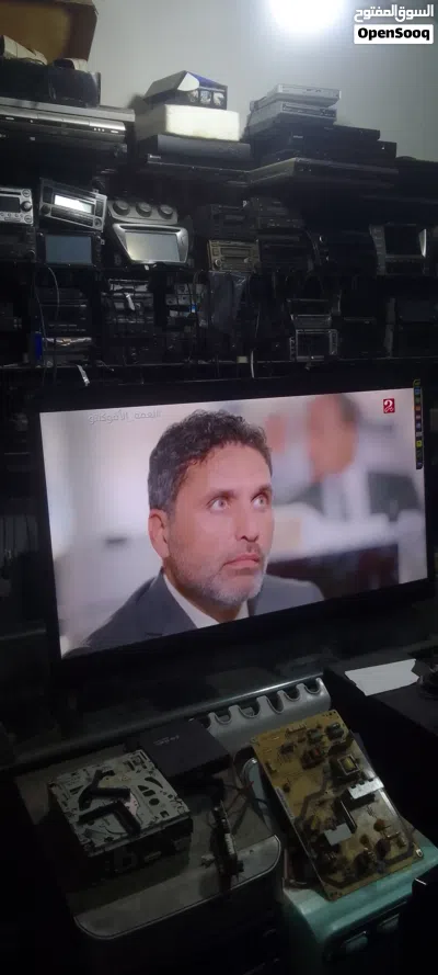 شاشه 40 ماشاء الله عدد 2 مدخل HD عدد 2 مدخل USB مدخل ص ص 4