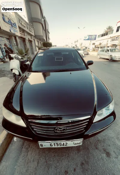 هيونداي ازيرا Standard 4