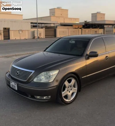 Lexus LS LS 430 2