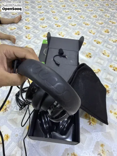 سماعات اصليه وكاله وماركه تستخدم كافه انواع الاجهزه والحاسبه وبلي فايف وفور 2