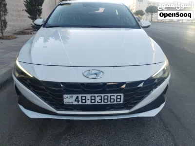 Hyundai Avante Limited 3