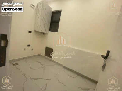شقة * سوبرديلوكس * جديد لم يسكن * ارضية * 3 نوم * خلدا 2