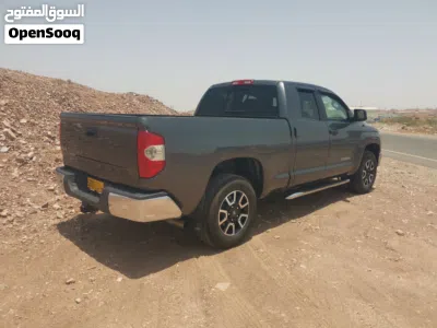 Toyota Tundra Standard 4