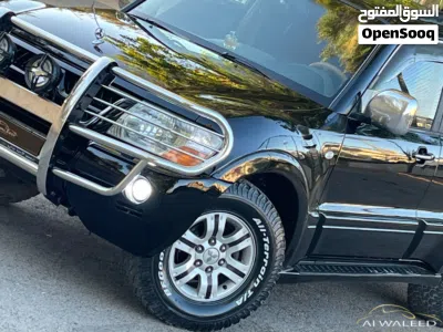 Mitsubishi Pajero GLS 2