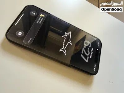 IPhone 16 black 3