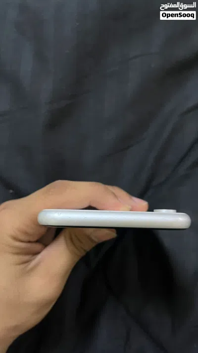 للبيع ايفون اكس ار. 3
