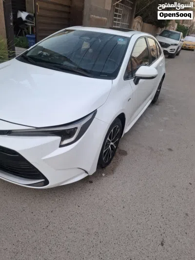 Toyota Corolla Hybrid 2
