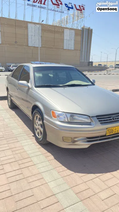 تويوتا كامري GL 2