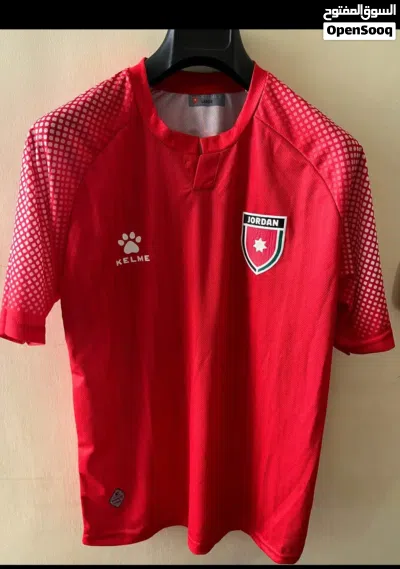 موجود عندي كرل المنتخب كاس 2026 عندي كميه للمليون موجود عندي جمله وعندي مفرق اسود وابيض واحمر 3