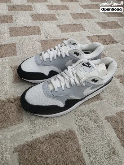 بوت Nike Air Max قياس 42 اصلي وبحال الجديد 3