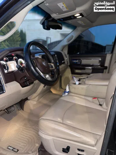 Dodge Ram Laramie 3