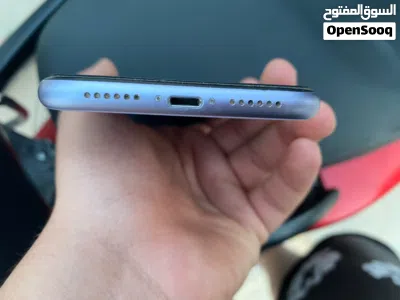 ايفون 11عادي 3