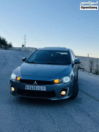 Mitsubishi Lancer GLX 4