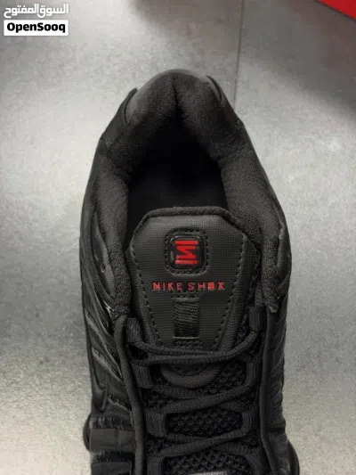 NIKE SHOX SHOES 4