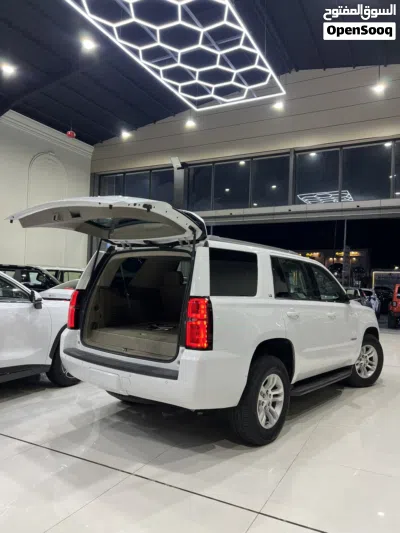 Chevrolet Tahoe LS 4