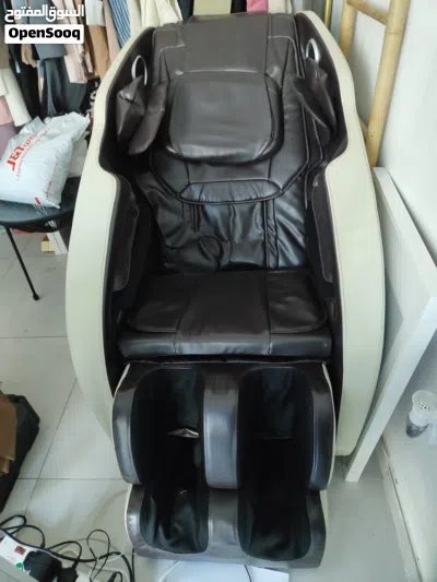 Ares Massage chait with Zero Gravity 4