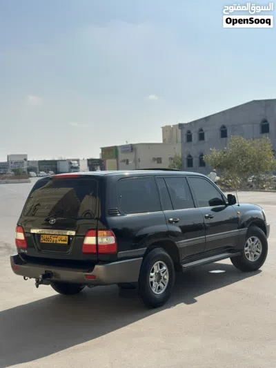 Toyota Land Cruiser GXR 4