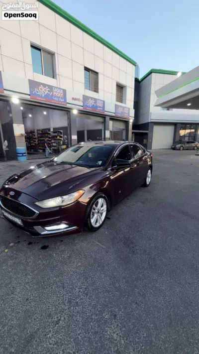 Ford Fusion SE 2