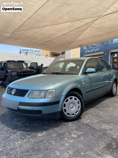 Volkswagen Passat Standard 2