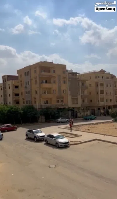 عماره للإيجار قانون في المستثمرين الجنوبيه- القاهره الجديده 3