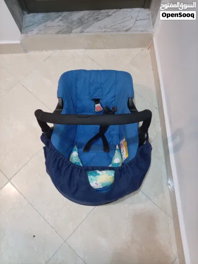 A new baby carseat كرسي سيارة شبه جديدة 4